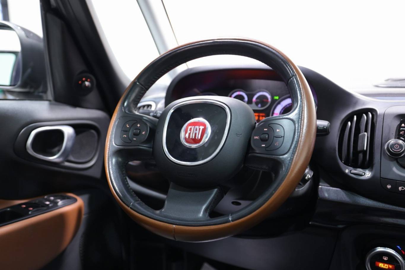 FIAT 500L 38