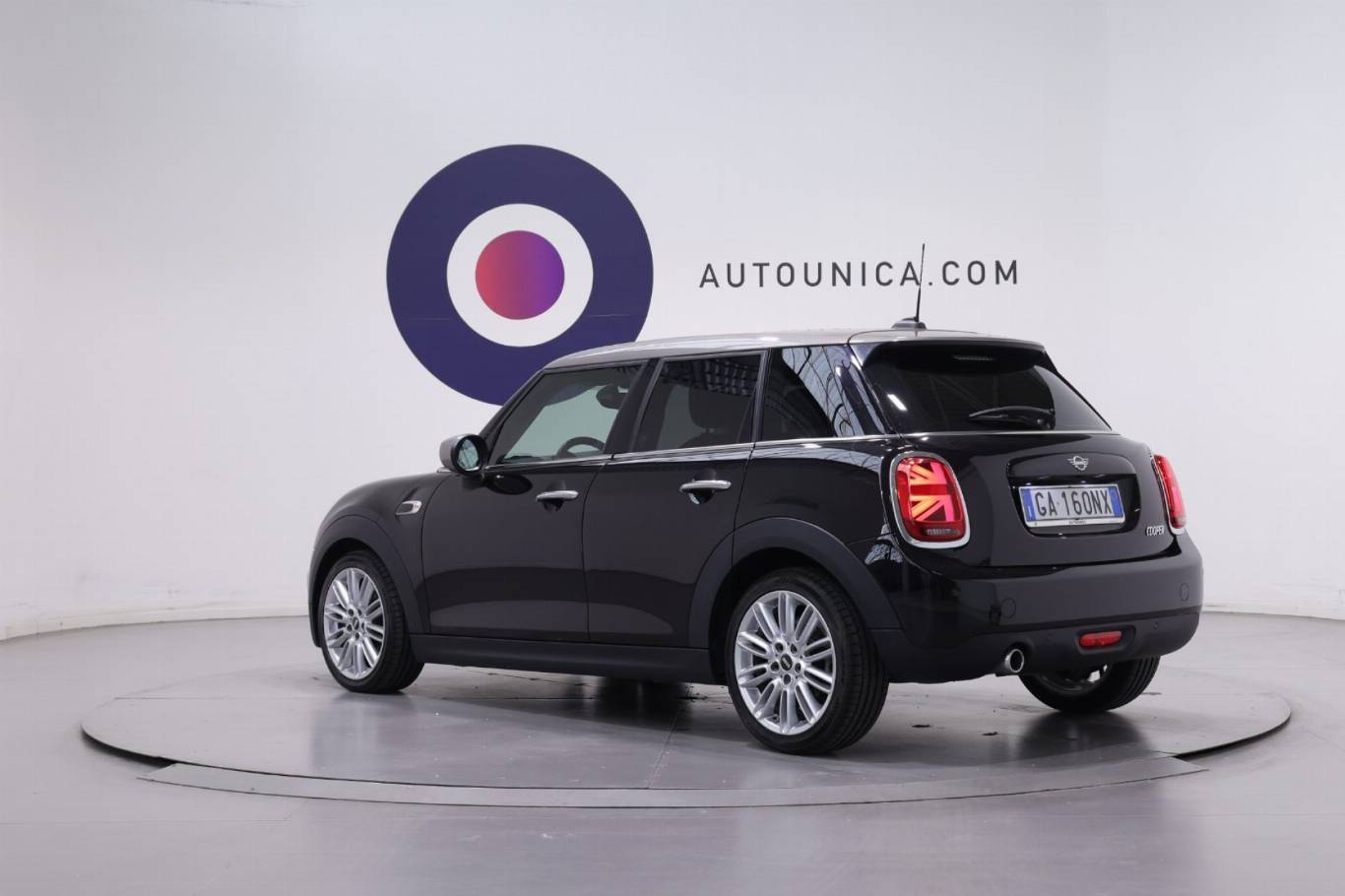 MINI Cooper 16