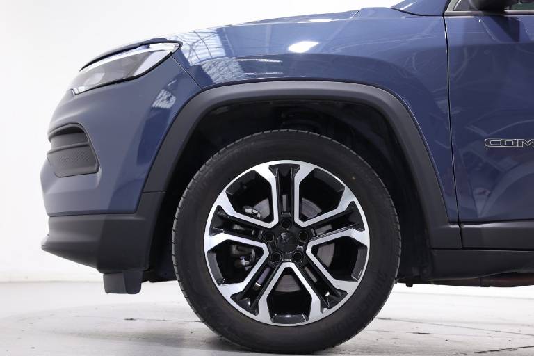 JEEP Compass 17