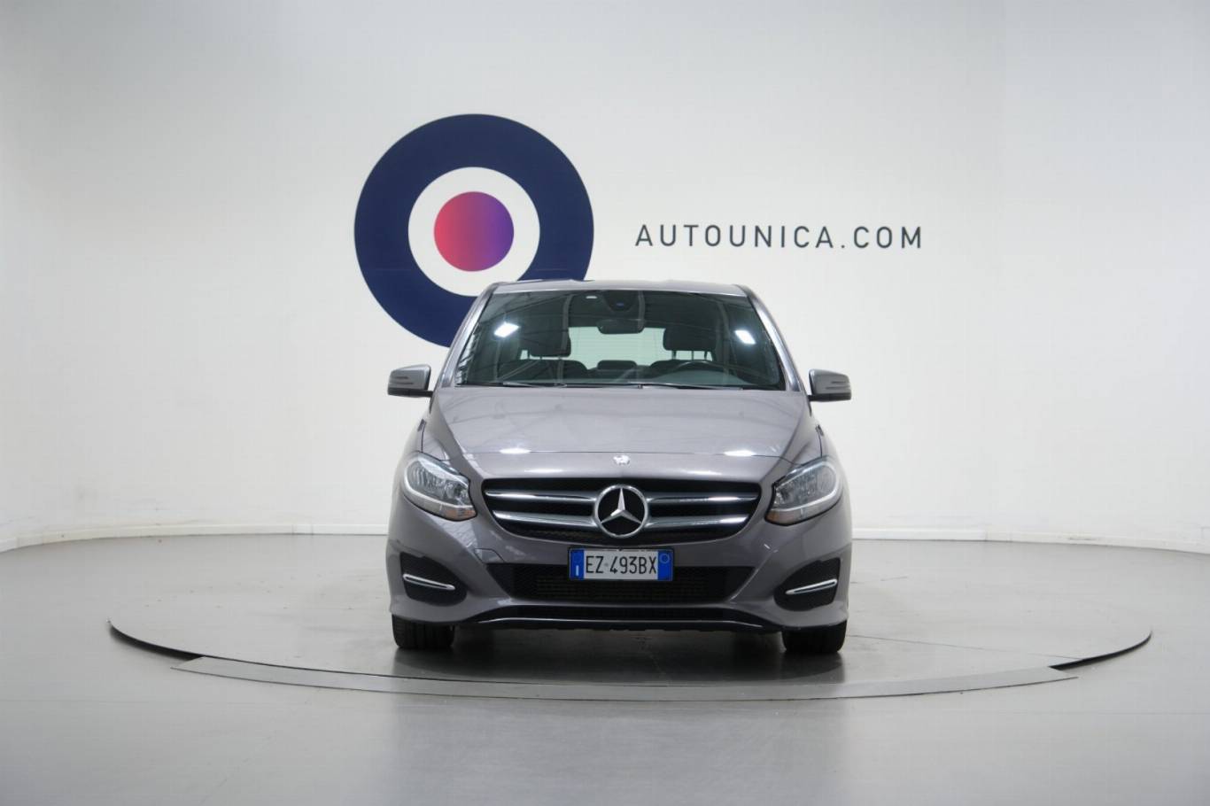MERCEDES-BENZ B 180 2