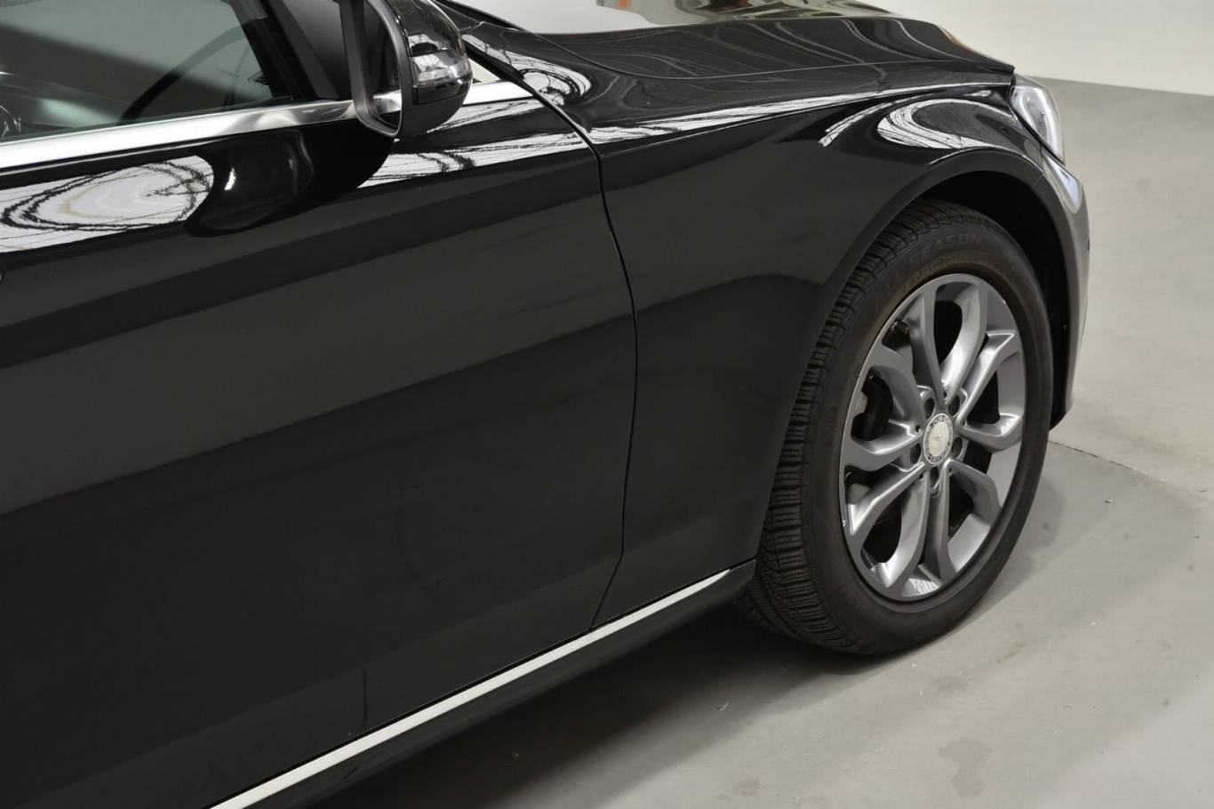 MERCEDES-BENZ C 200 48