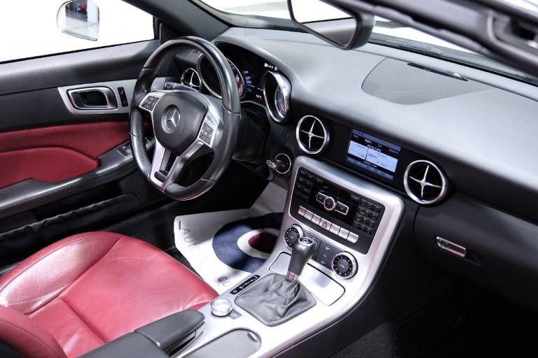 MERCEDES-BENZ SLK 200 52