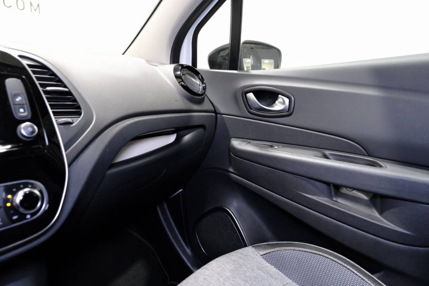 RENAULT Captur 34