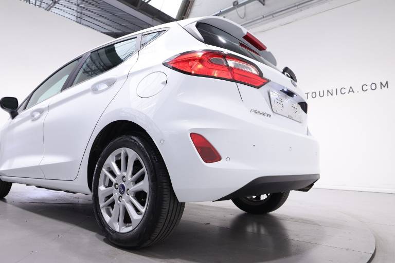 FORD Fiesta 36