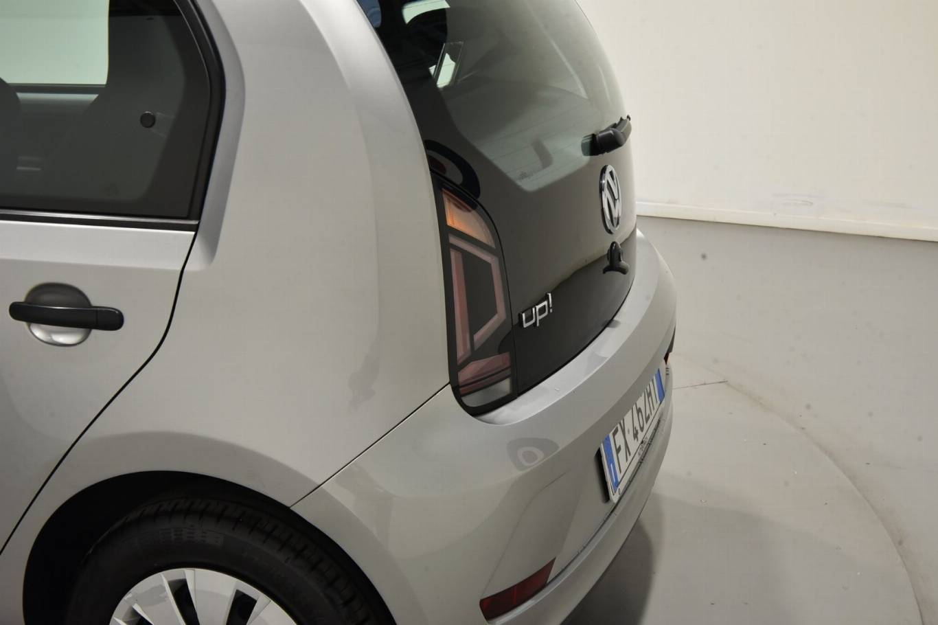 VOLKSWAGEN Up! 40