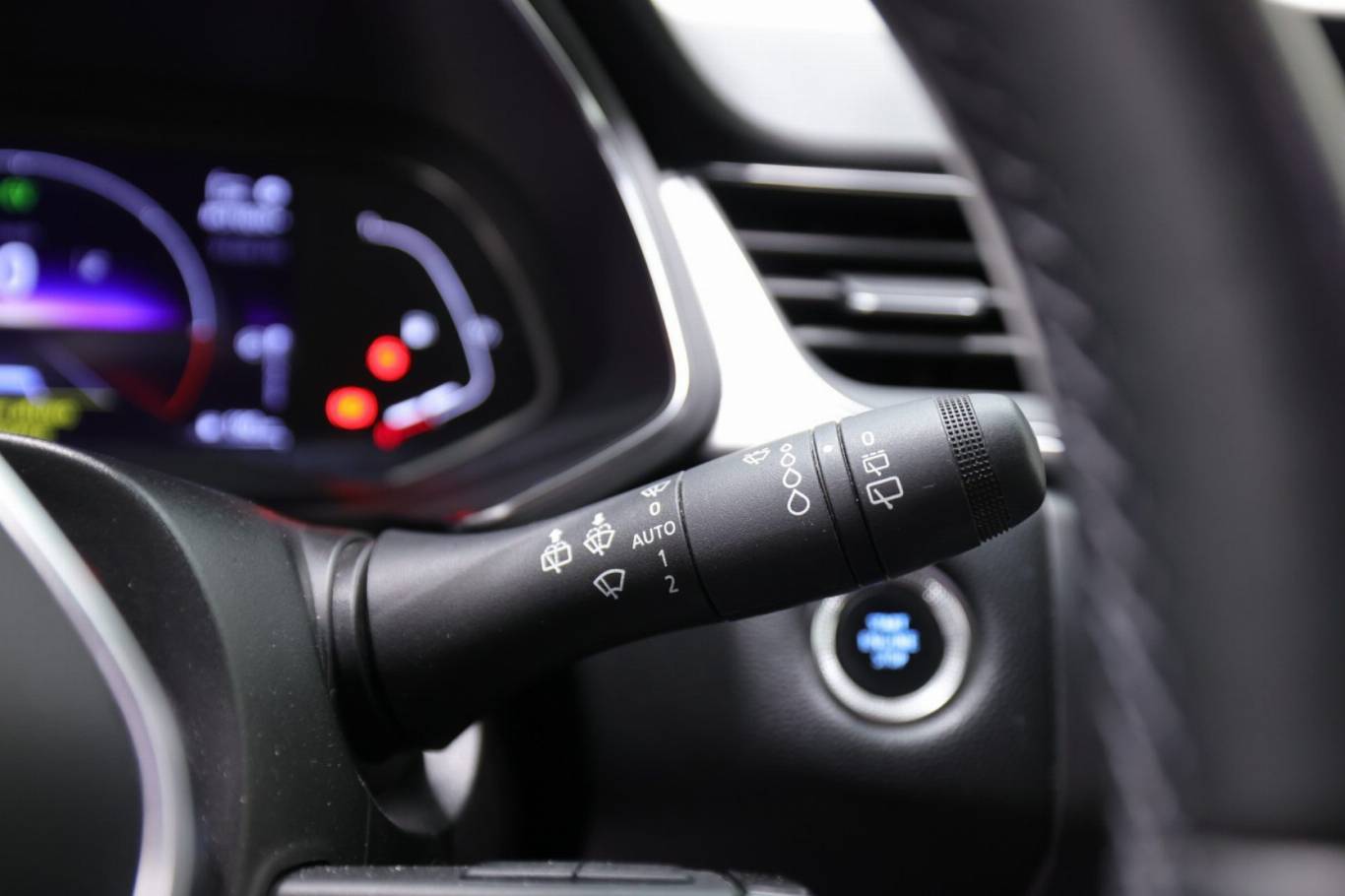 RENAULT Captur 23
