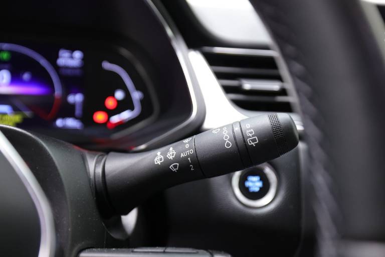 RENAULT Captur 23