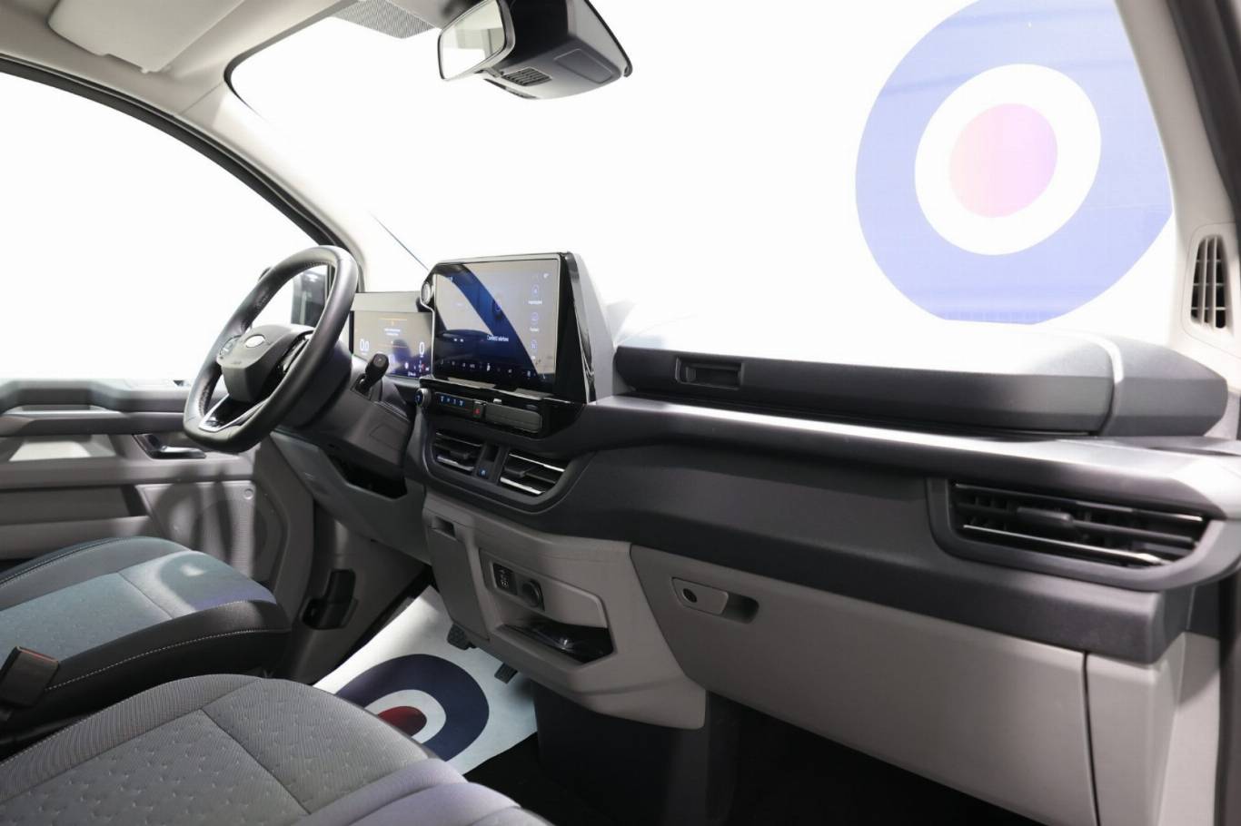 FORD Tourneo Custom 10