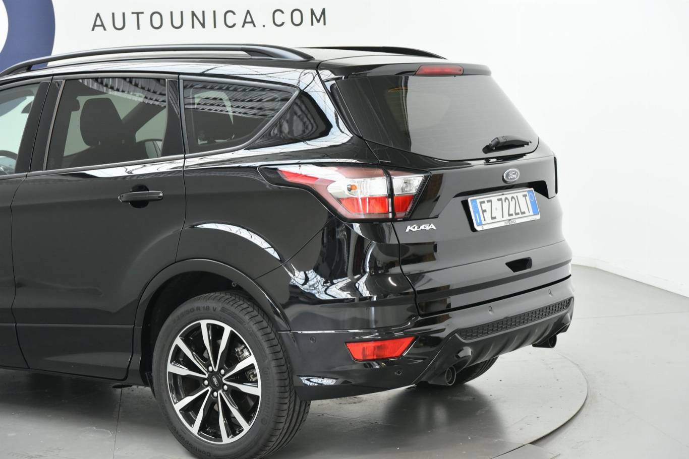 FORD Kuga 28