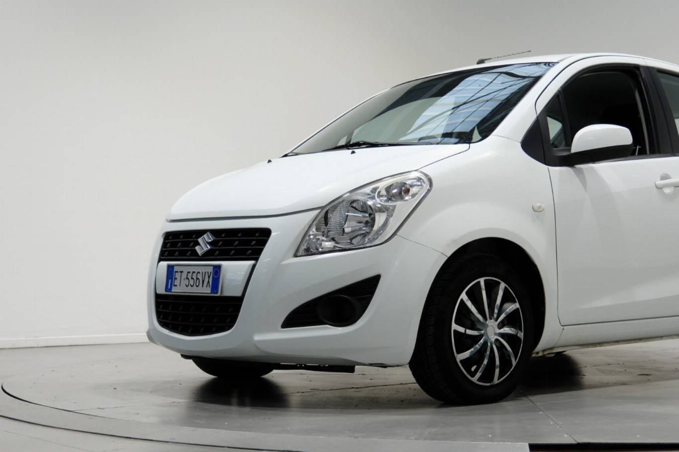 SUZUKI Splash 11