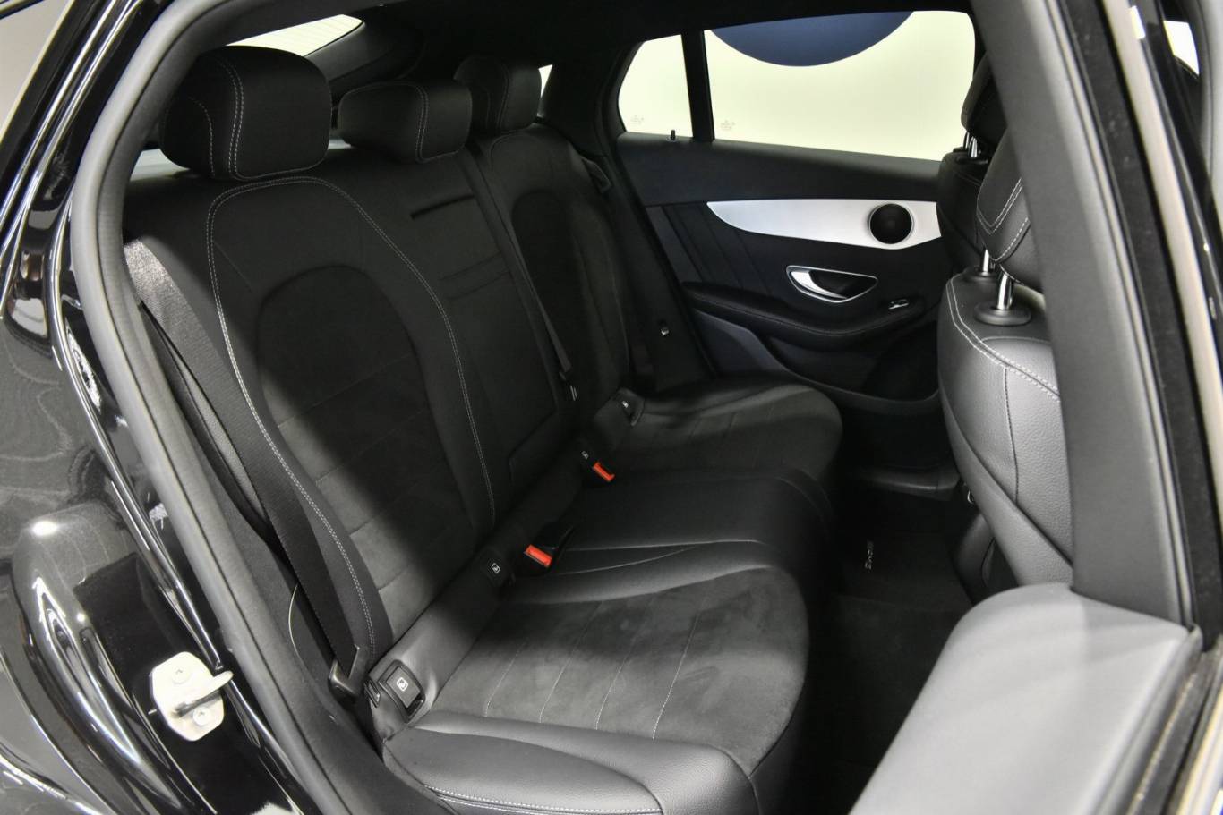 MERCEDES-BENZ GLC 220 21