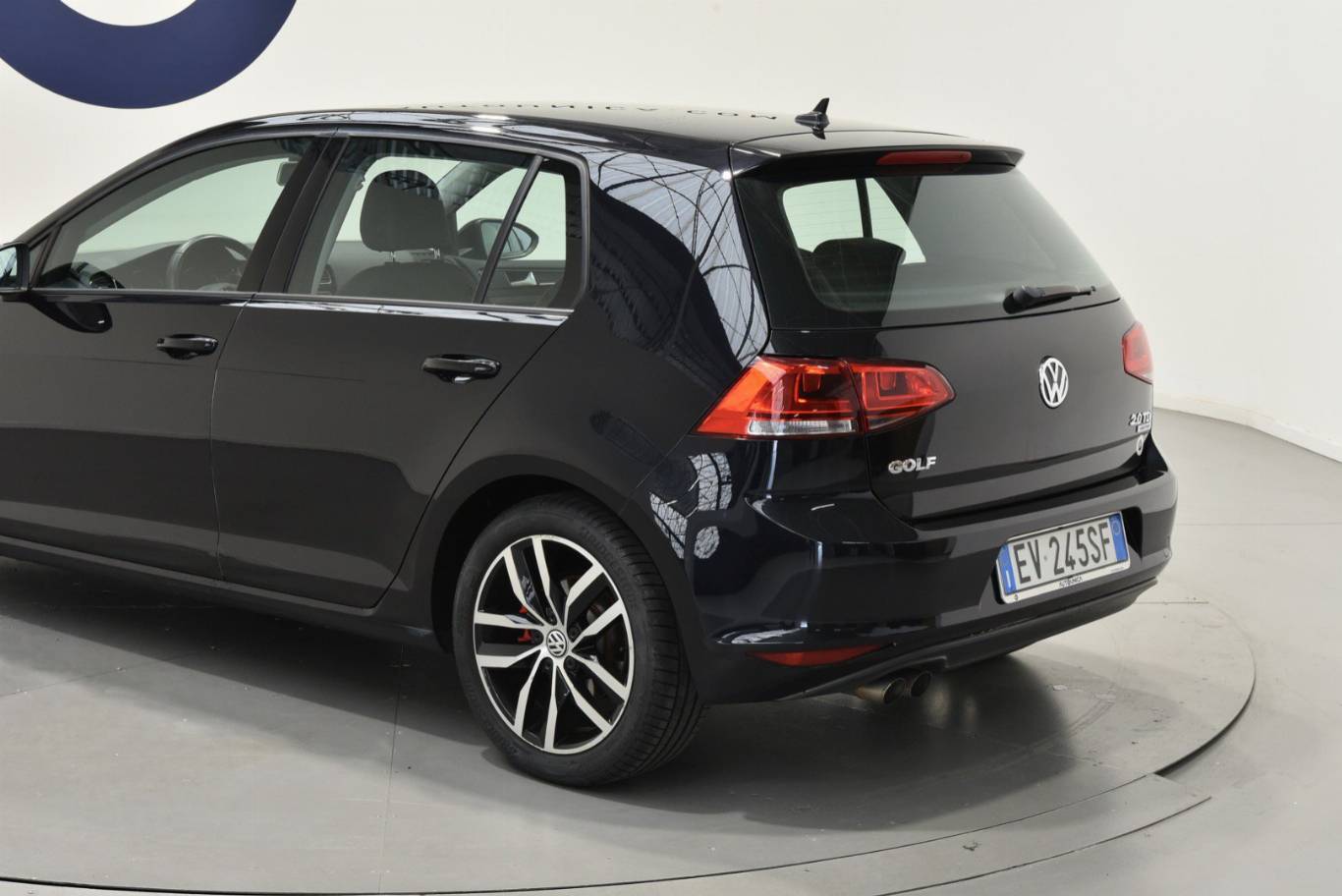 VOLKSWAGEN Golf 45