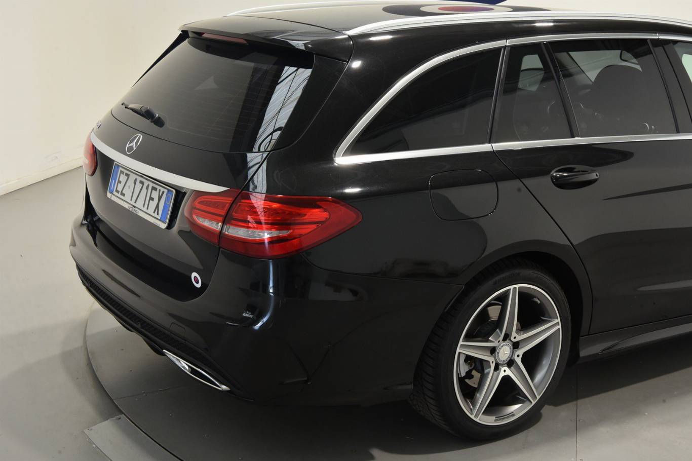 MERCEDES-BENZ C 220 18