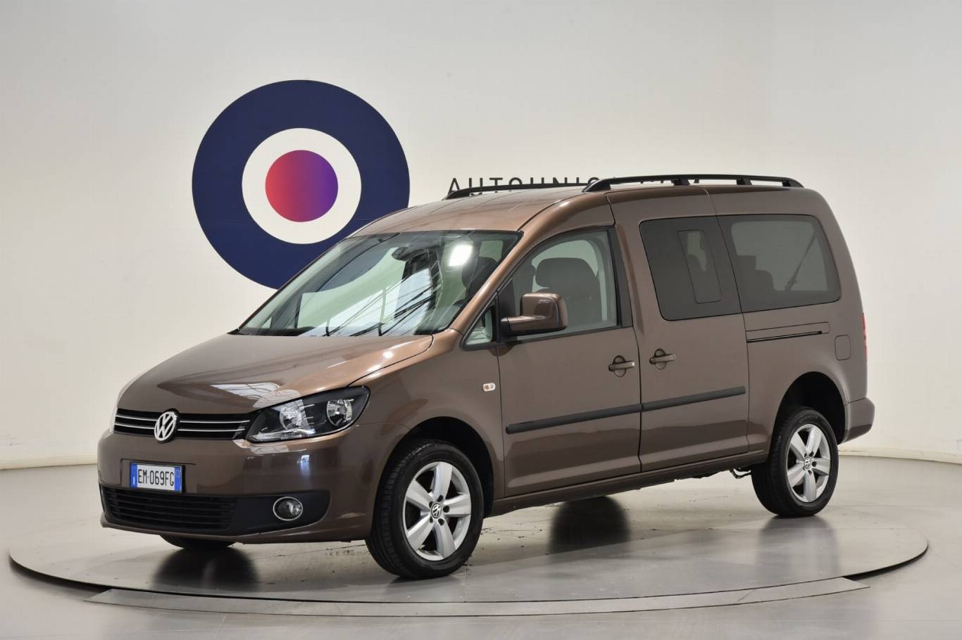 VOLKSWAGEN Caddy 1