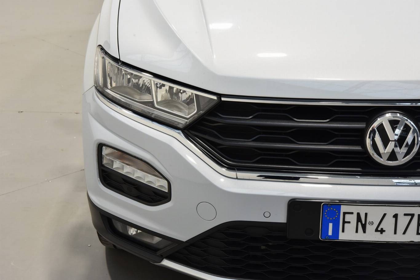 VOLKSWAGEN T-Roc 13