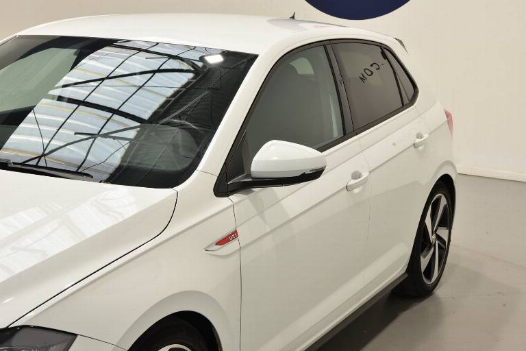 VOLKSWAGEN Polo GTI 47