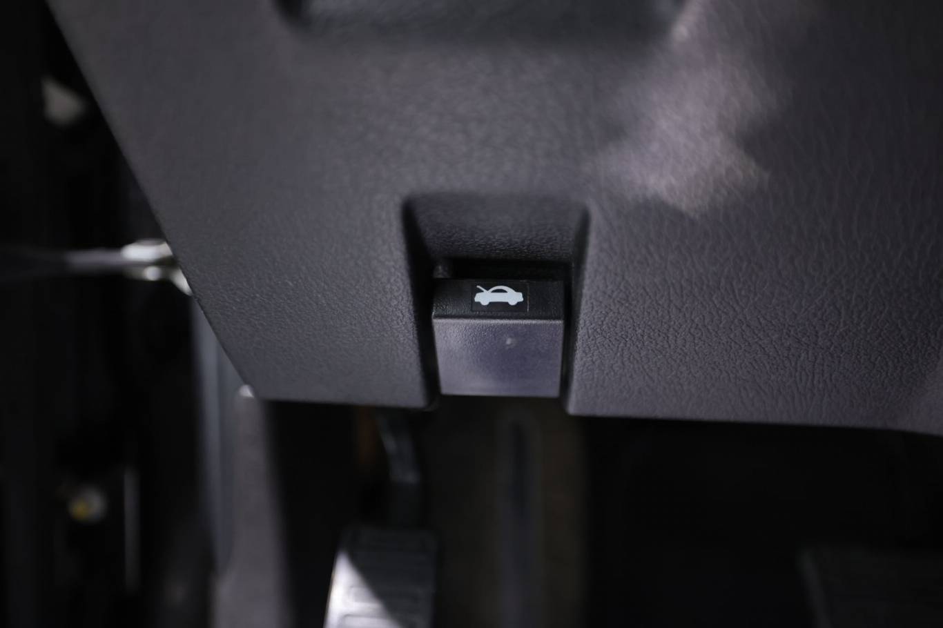 HUMMER H3 23