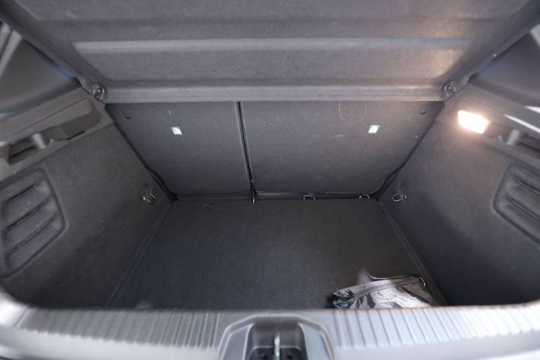 RENAULT Clio 48
