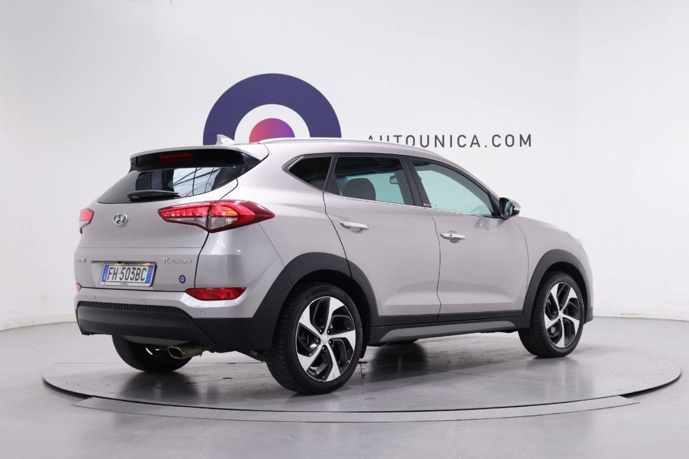HYUNDAI Tucson 14
