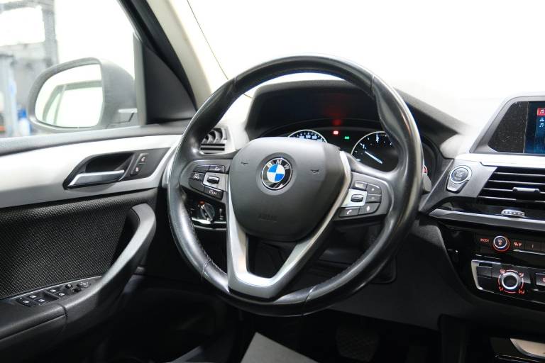 BMW X3 41