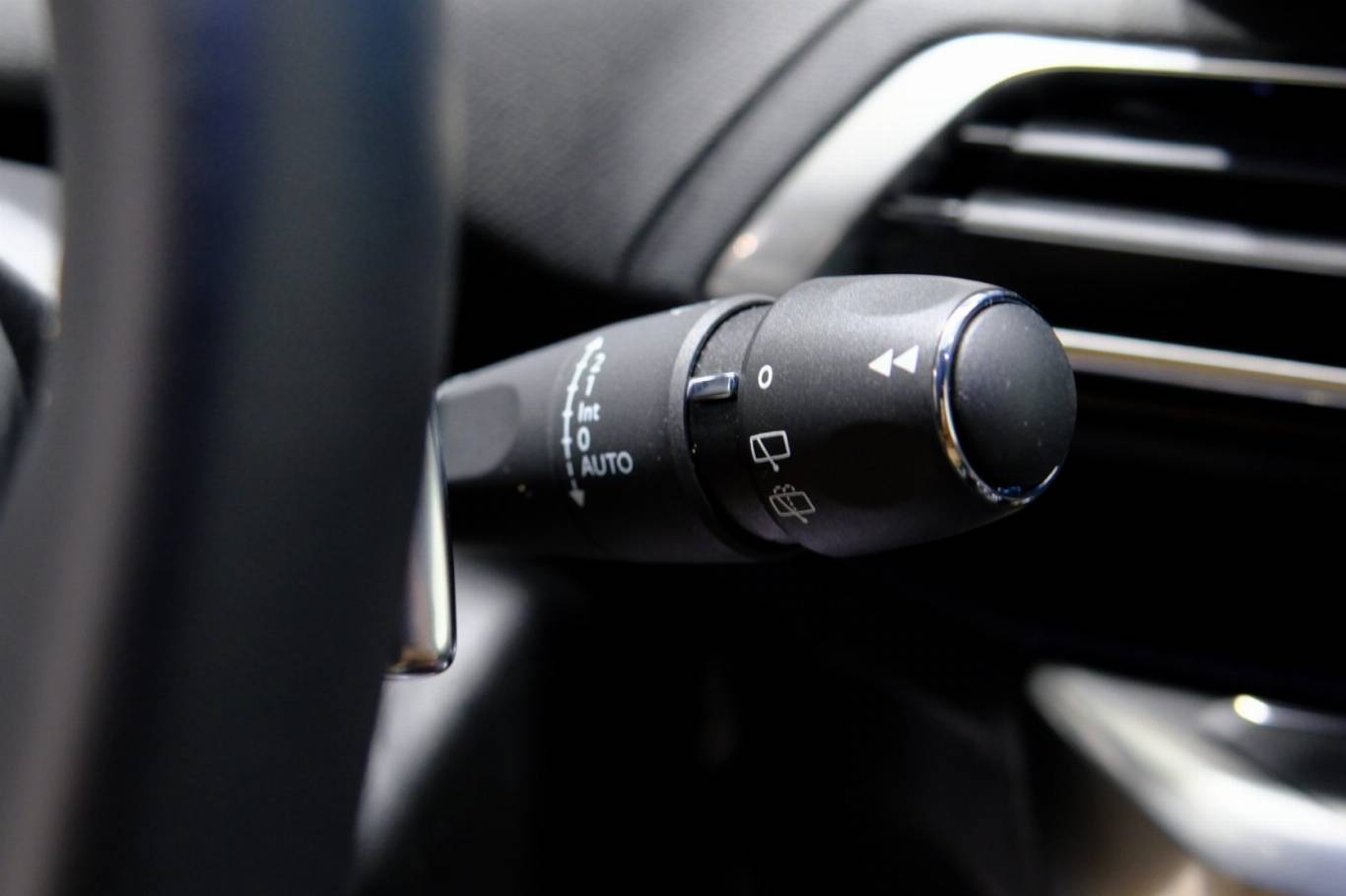 PEUGEOT 3008 22