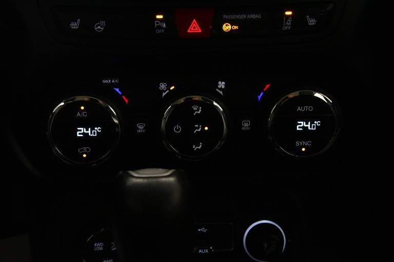JEEP Renegade 11