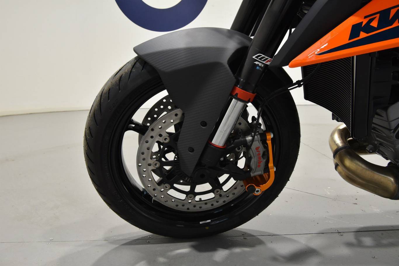 KTM 1290 Super Duke R 68