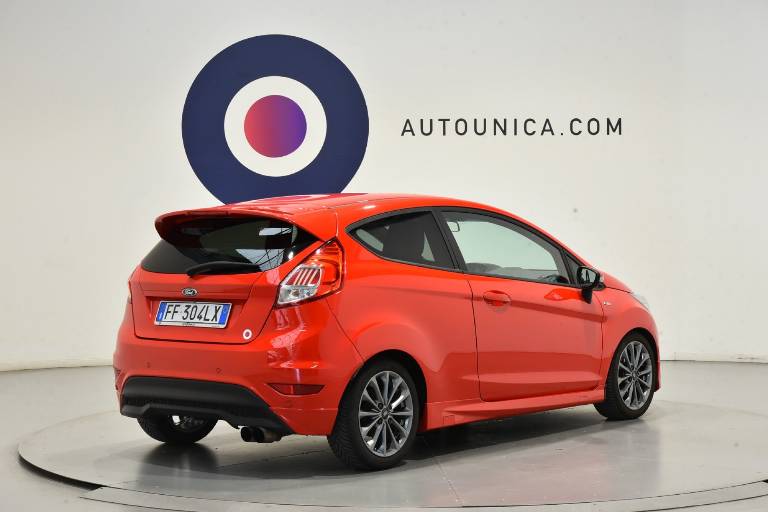 FORD Fiesta 30