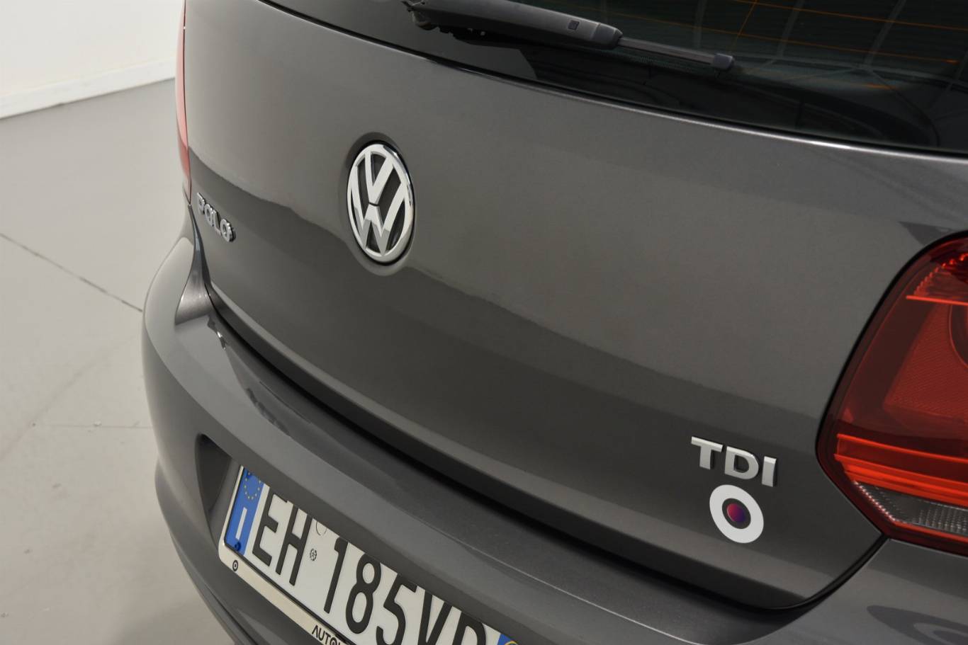 VOLKSWAGEN Polo 46