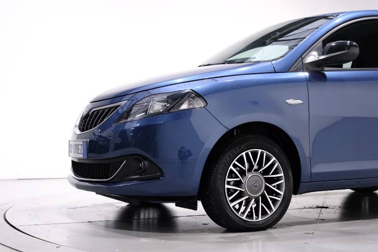 LANCIA Ypsilon 56