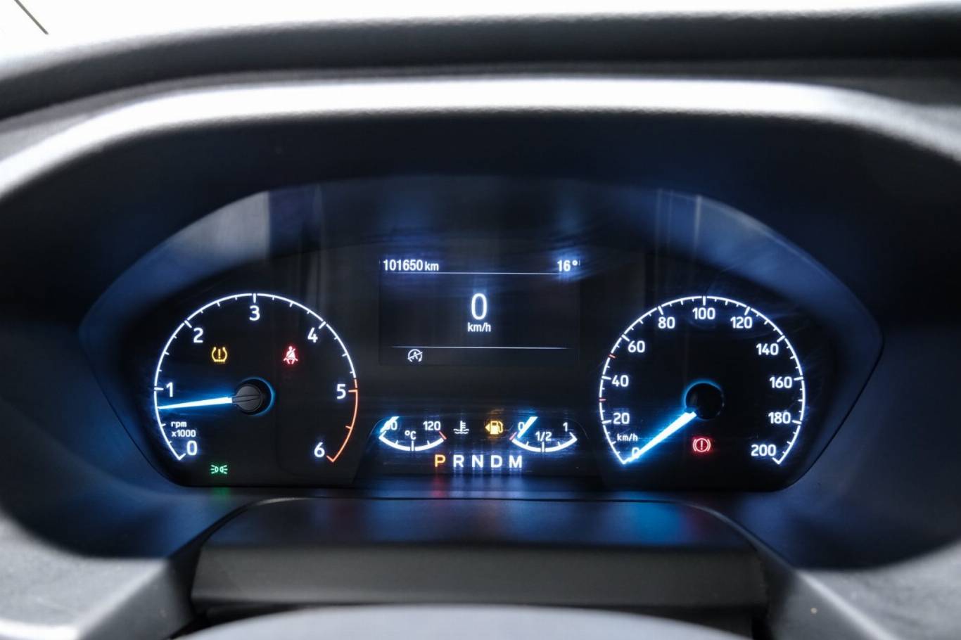 FORD Tourneo Custom 8