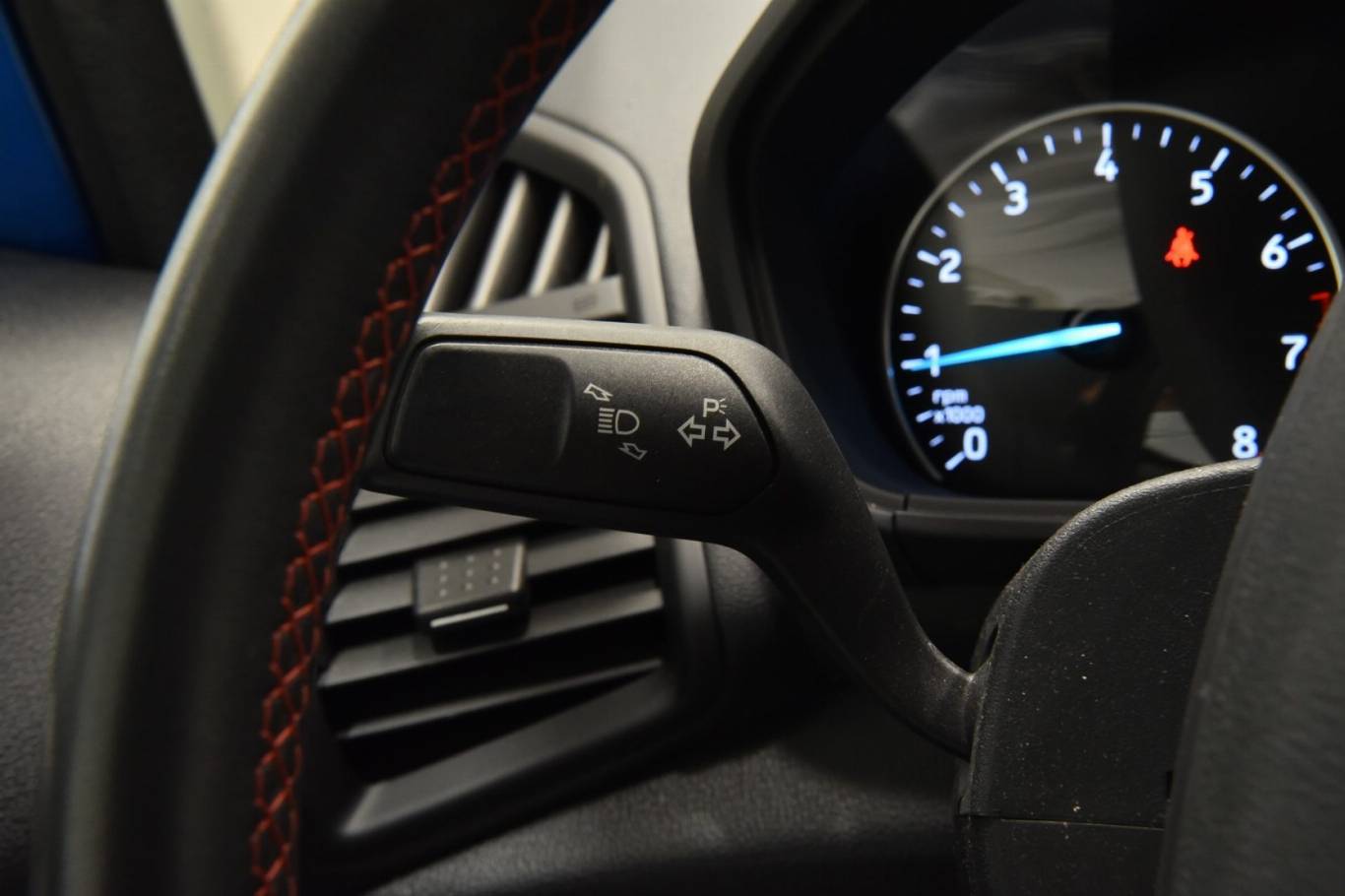FORD EcoSport 19