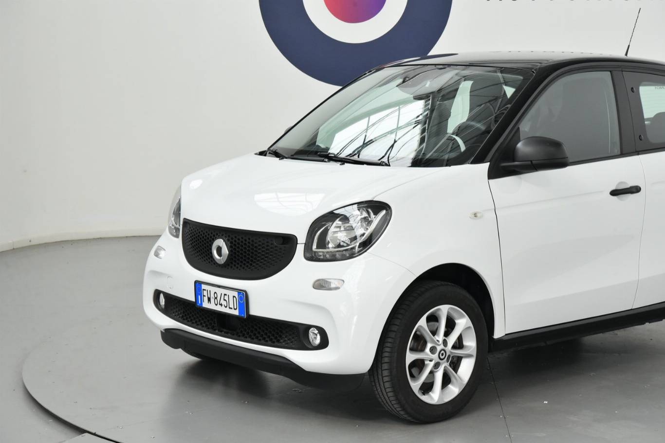 SMART ForFour 17