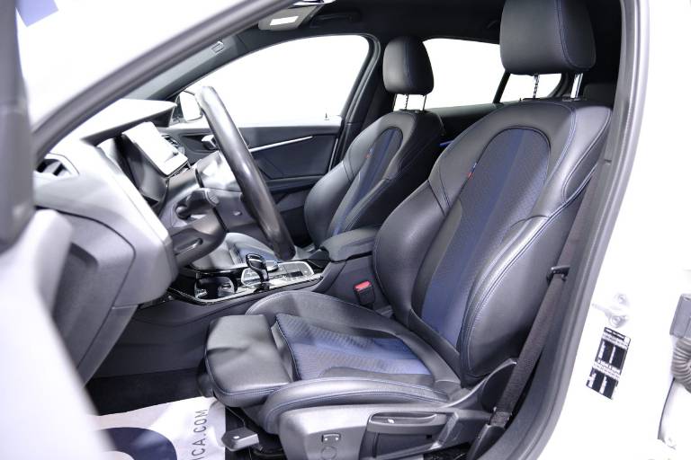 BMW 120 6