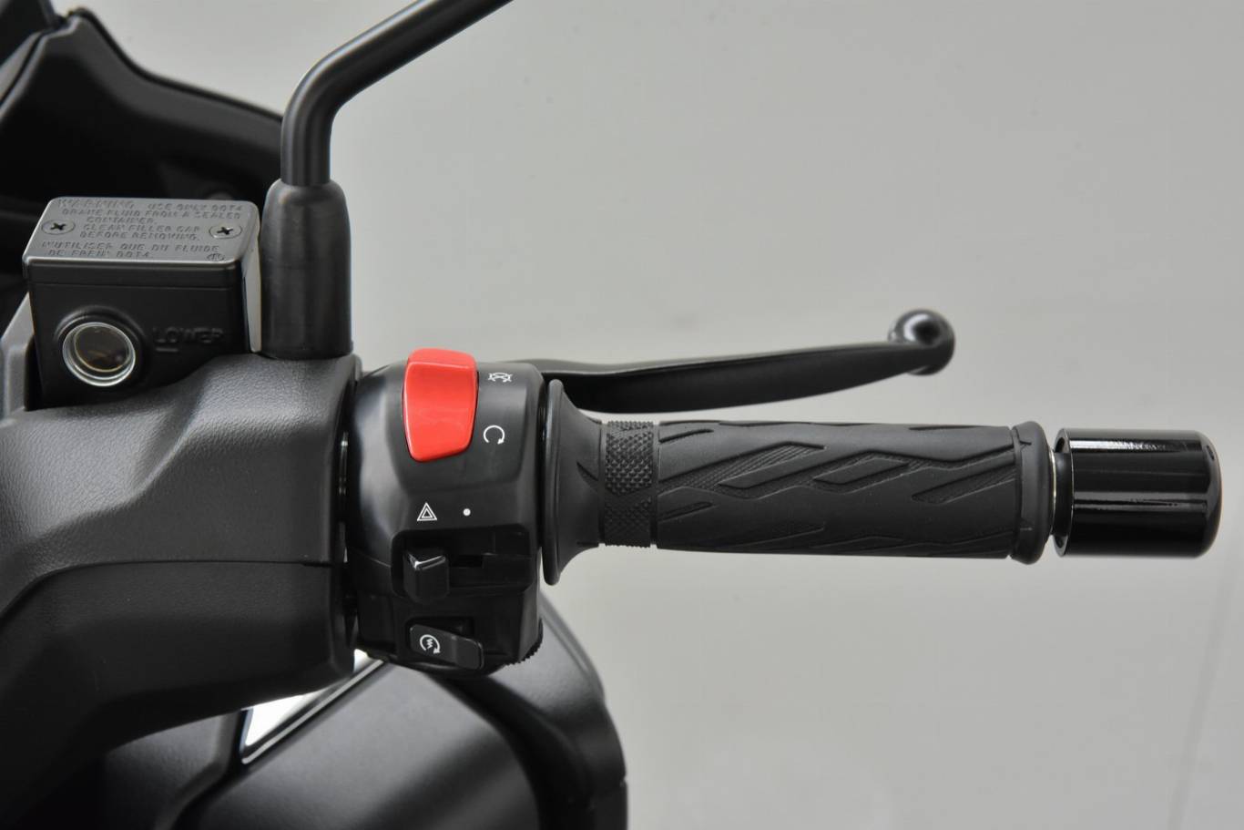 SUZUKI Burgman AN 400 16