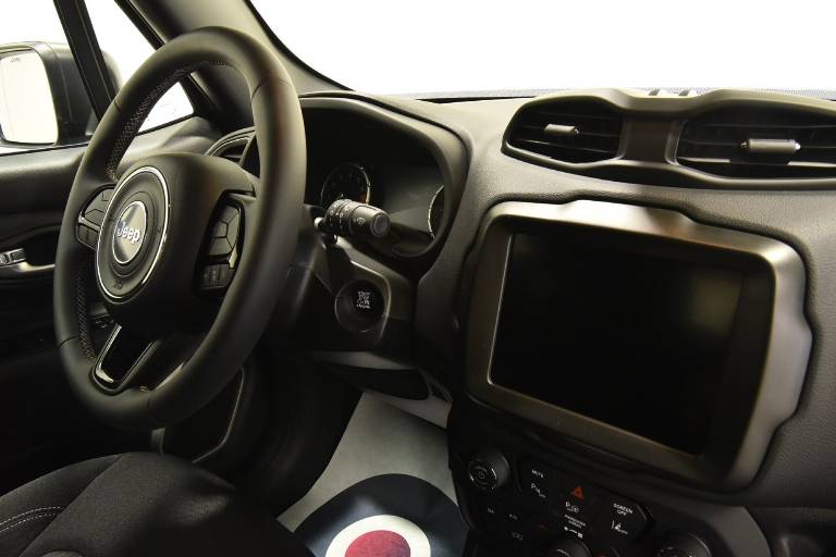 JEEP Renegade 29