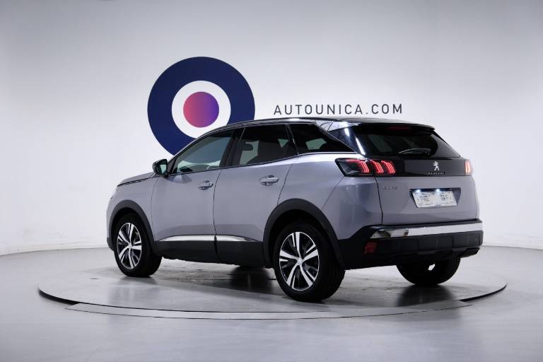 PEUGEOT 3008 17