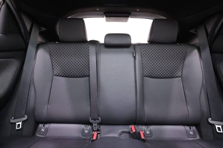 TOYOTA Yaris 34