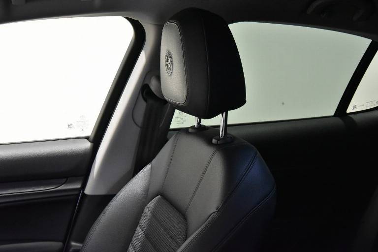 ALFA ROMEO Stelvio 20