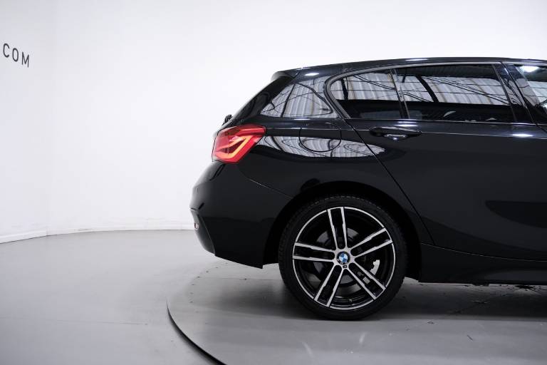 BMW 118 51