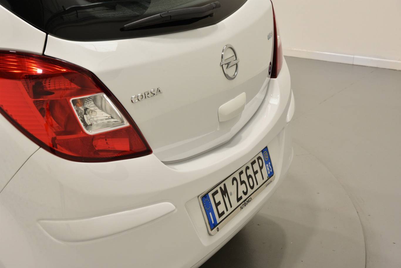 OPEL Corsa 47