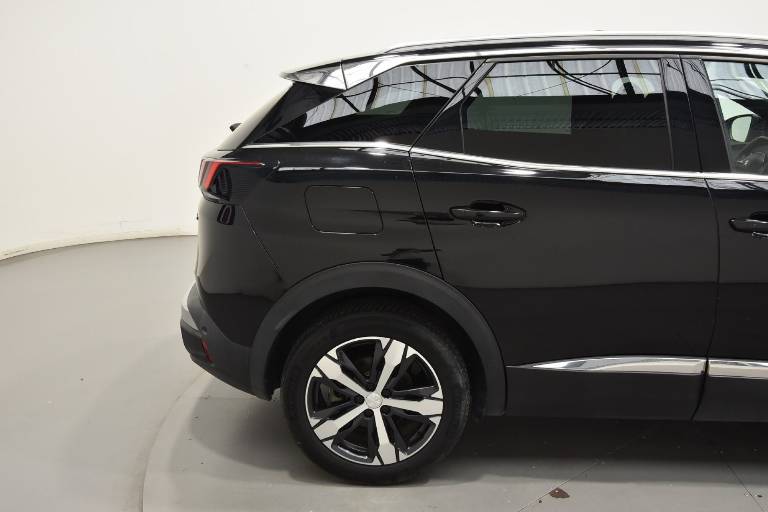 PEUGEOT 3008 48