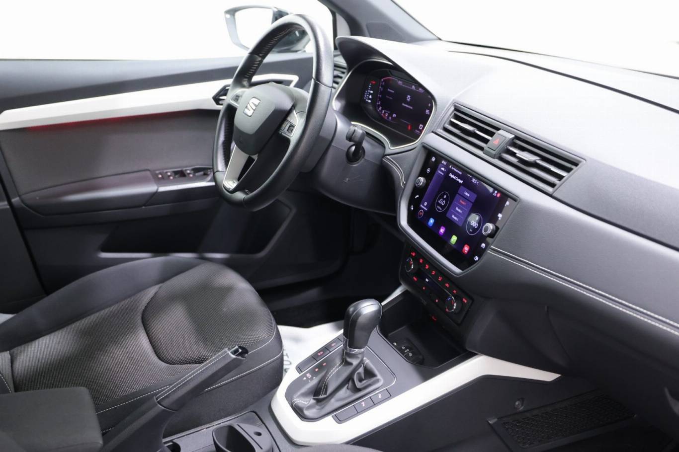 SEAT Arona 41