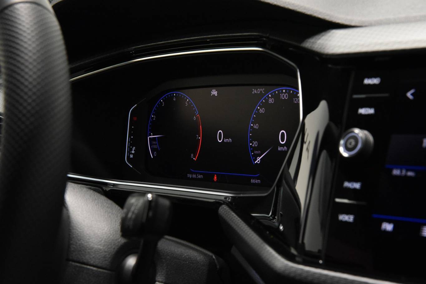 VOLKSWAGEN T-Cross 49