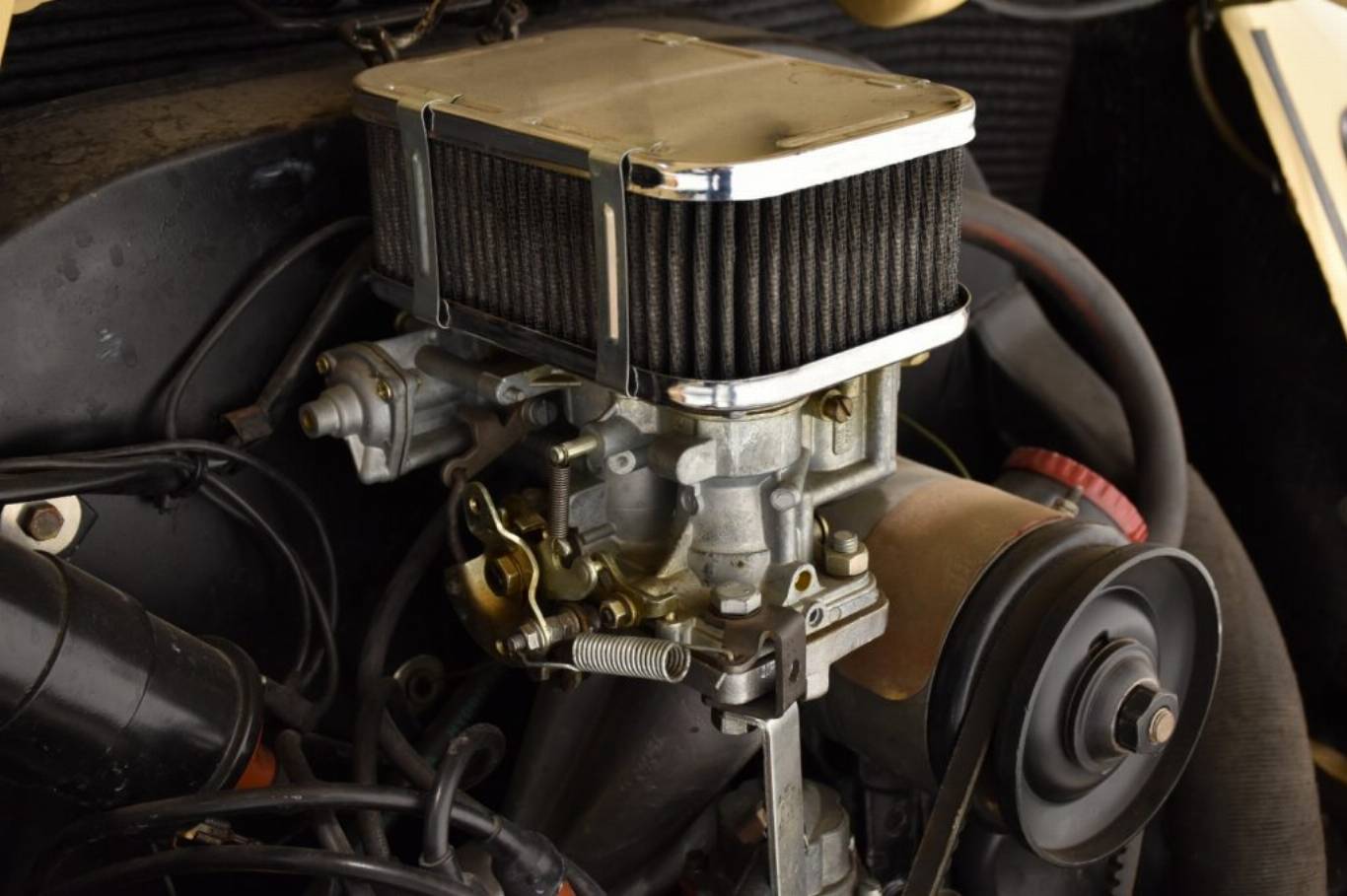 VOLKSWAGEN Maggiolino 105