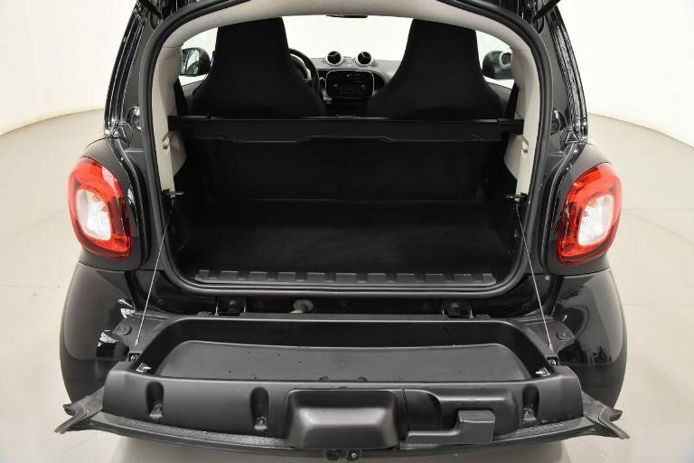 SMART ForTwo 32