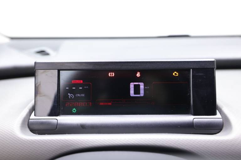 CITROEN C4 Cactus 8