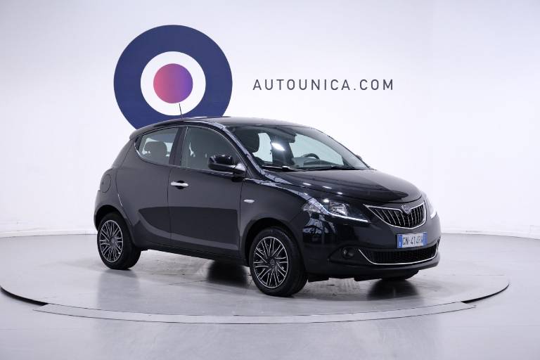 LANCIA Ypsilon 3