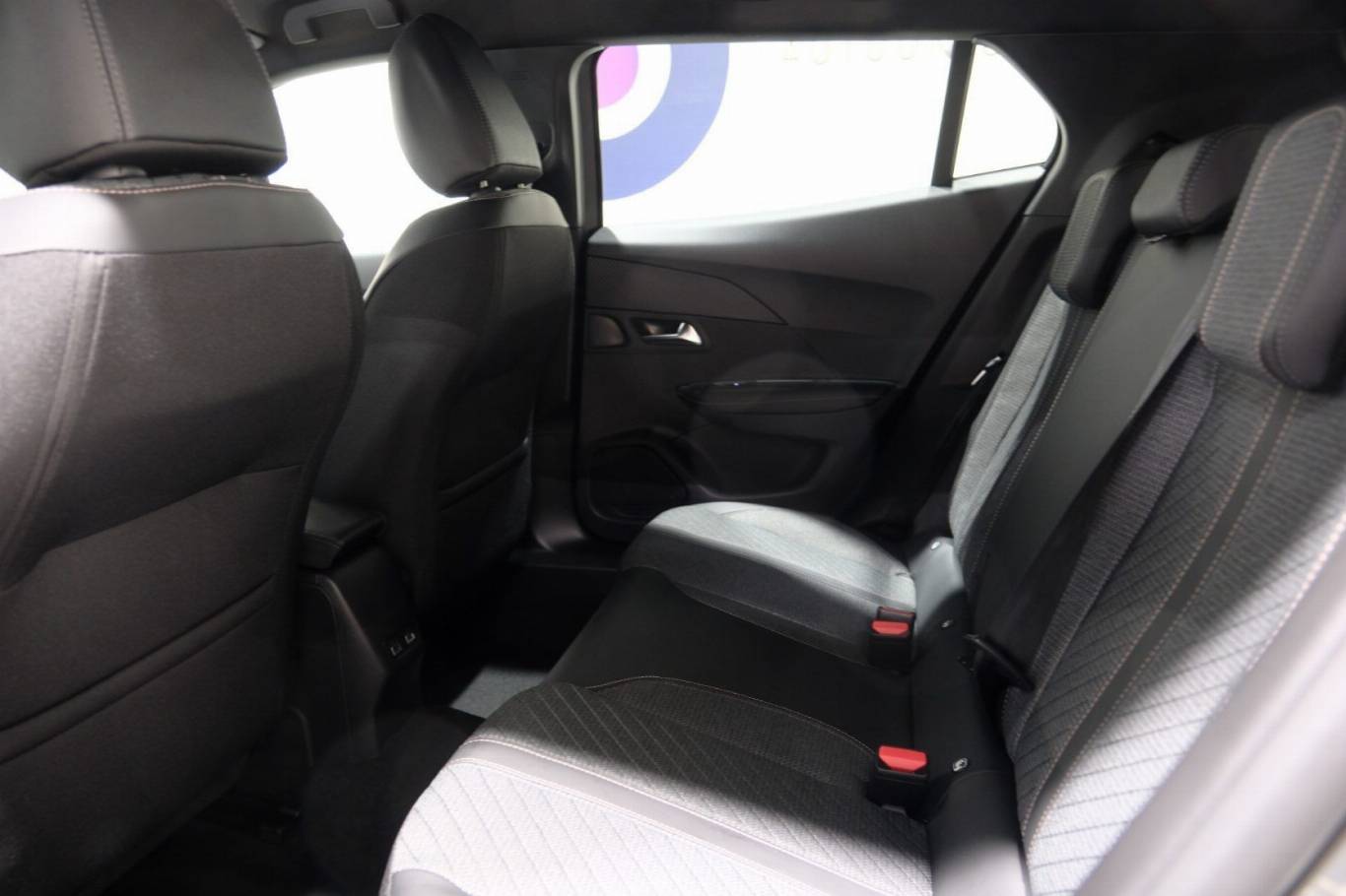 PEUGEOT 2008 40