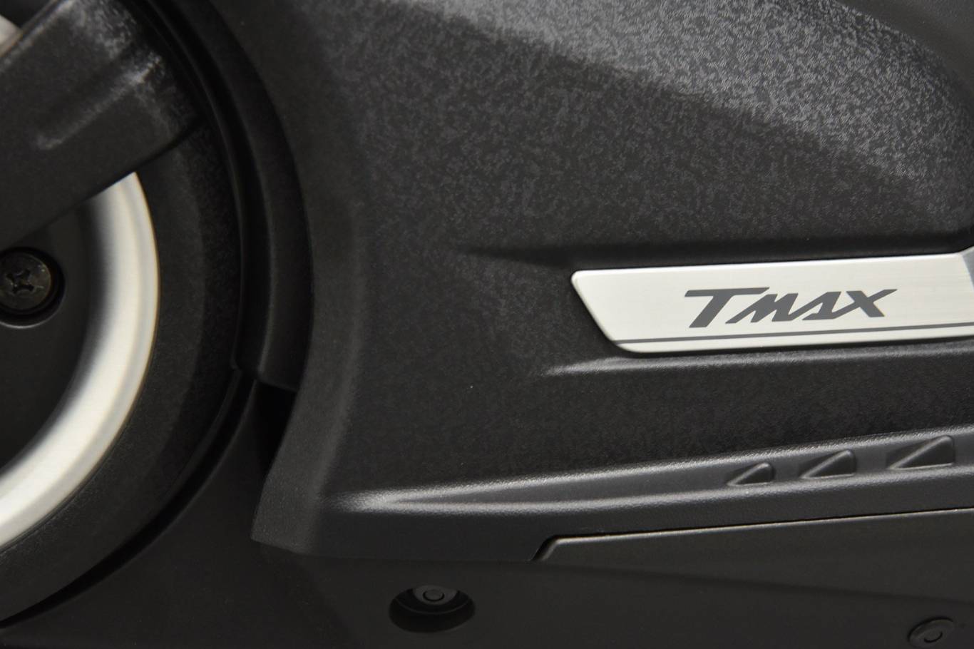 YAMAHA T-Max 560 59